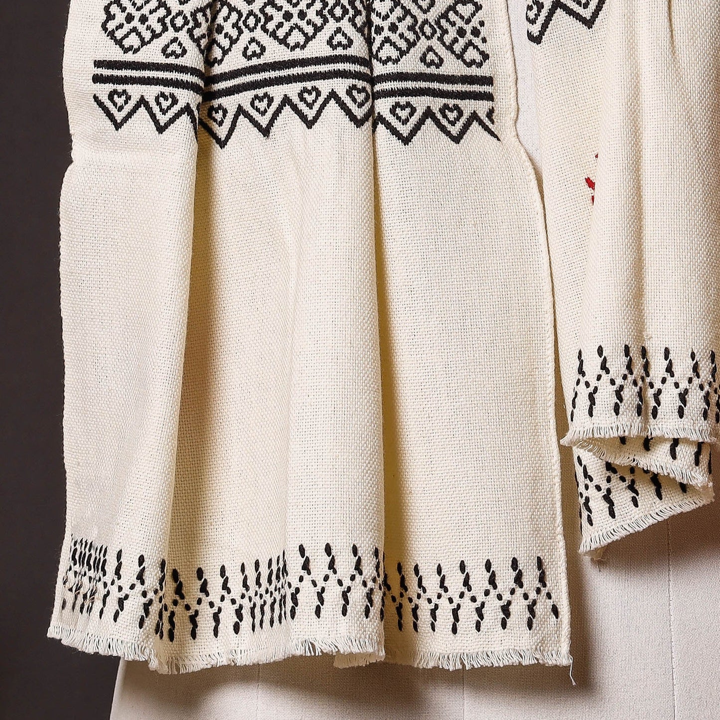 Tribal Toda Hand Embroidery Stole